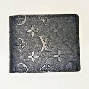 LV wallet black brand new